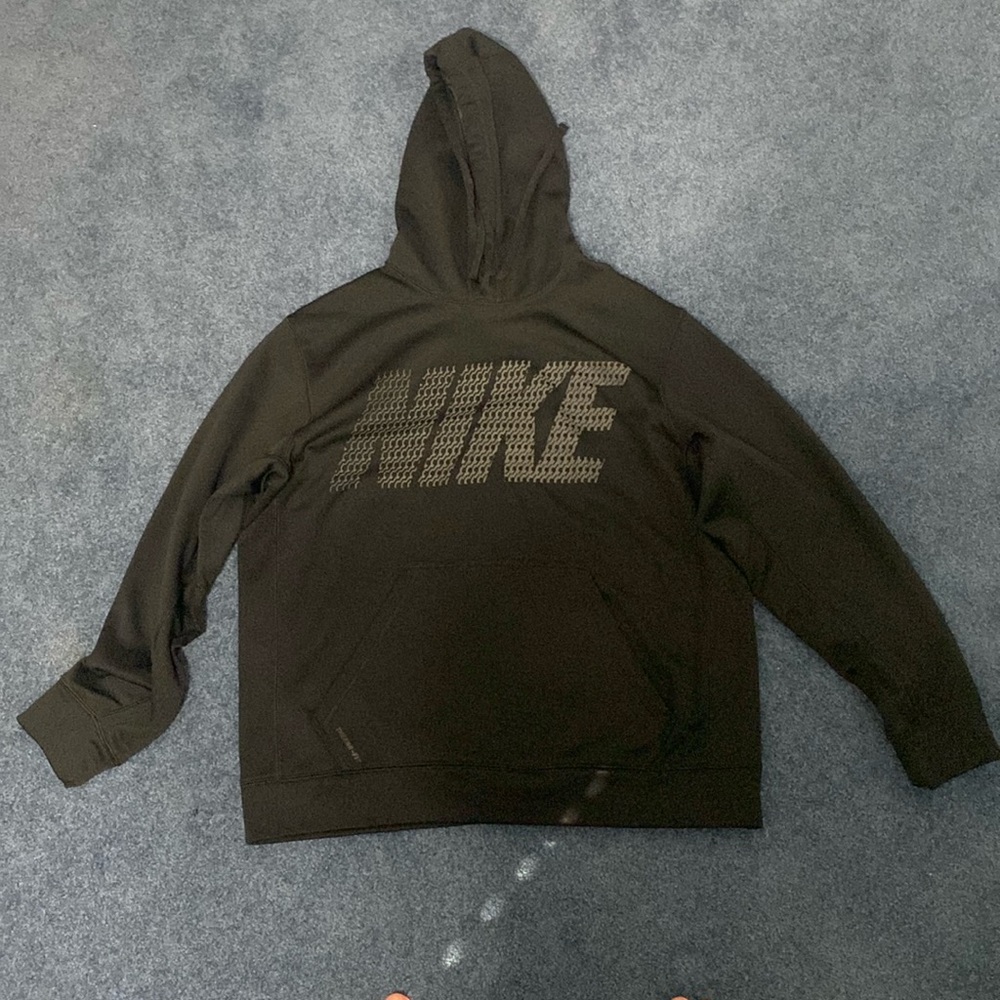 Nike black pullover xl